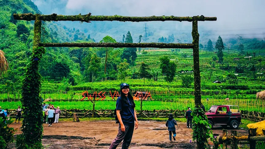 Swiss Van Java Wisata Favorite Dieng
