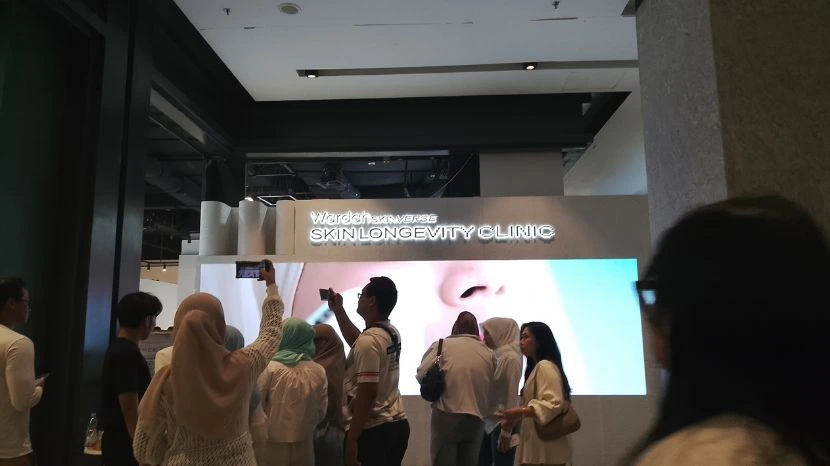 cek kesehatan kulit di event wardah skinverse longevity